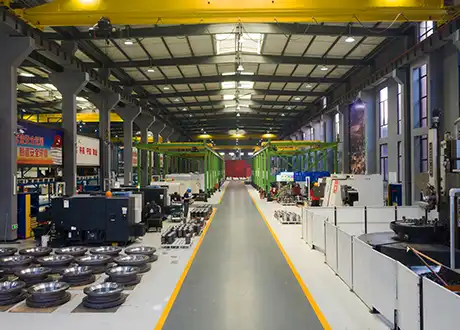 What flow characteristics are ideal for control valves in HVAC chillers?