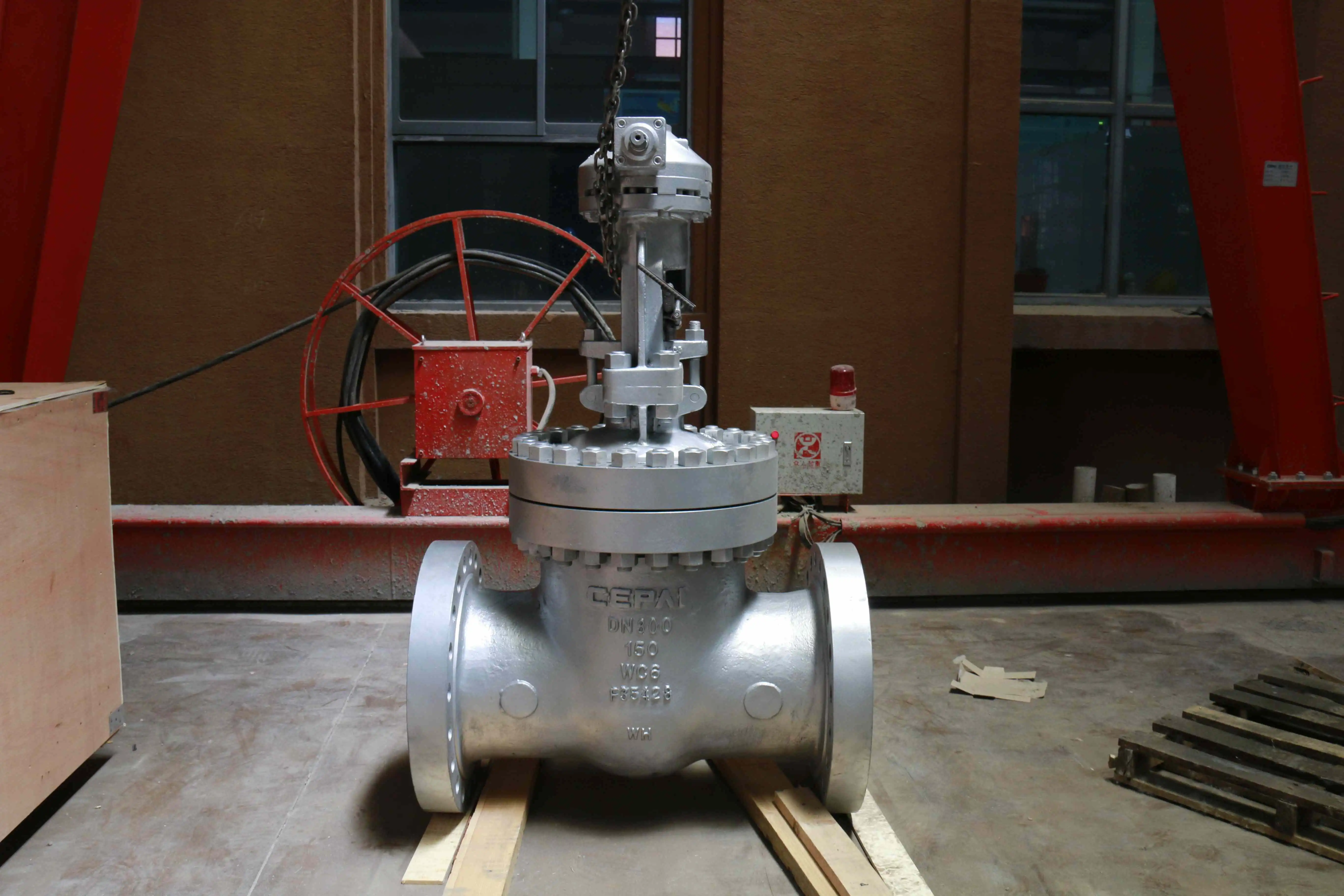 Klepbedekkingsopsies vir strawwe industriële omgewings